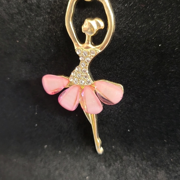 Ballerina Rhinestone & Faux Pink Pearl Skirt 18" Chain 2" Charm - Picture 2 of 2